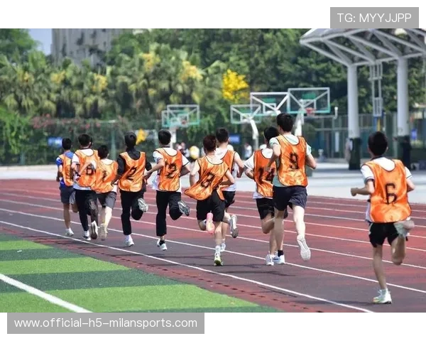 运动“神匹配”瞬间：场上“绝佳配合”默契十足！